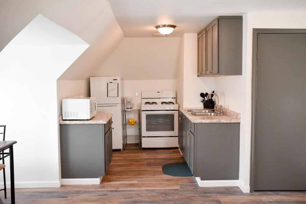 Unwind In A Bright Comfortable Apartment For 3 Pittsburgh Esterno foto