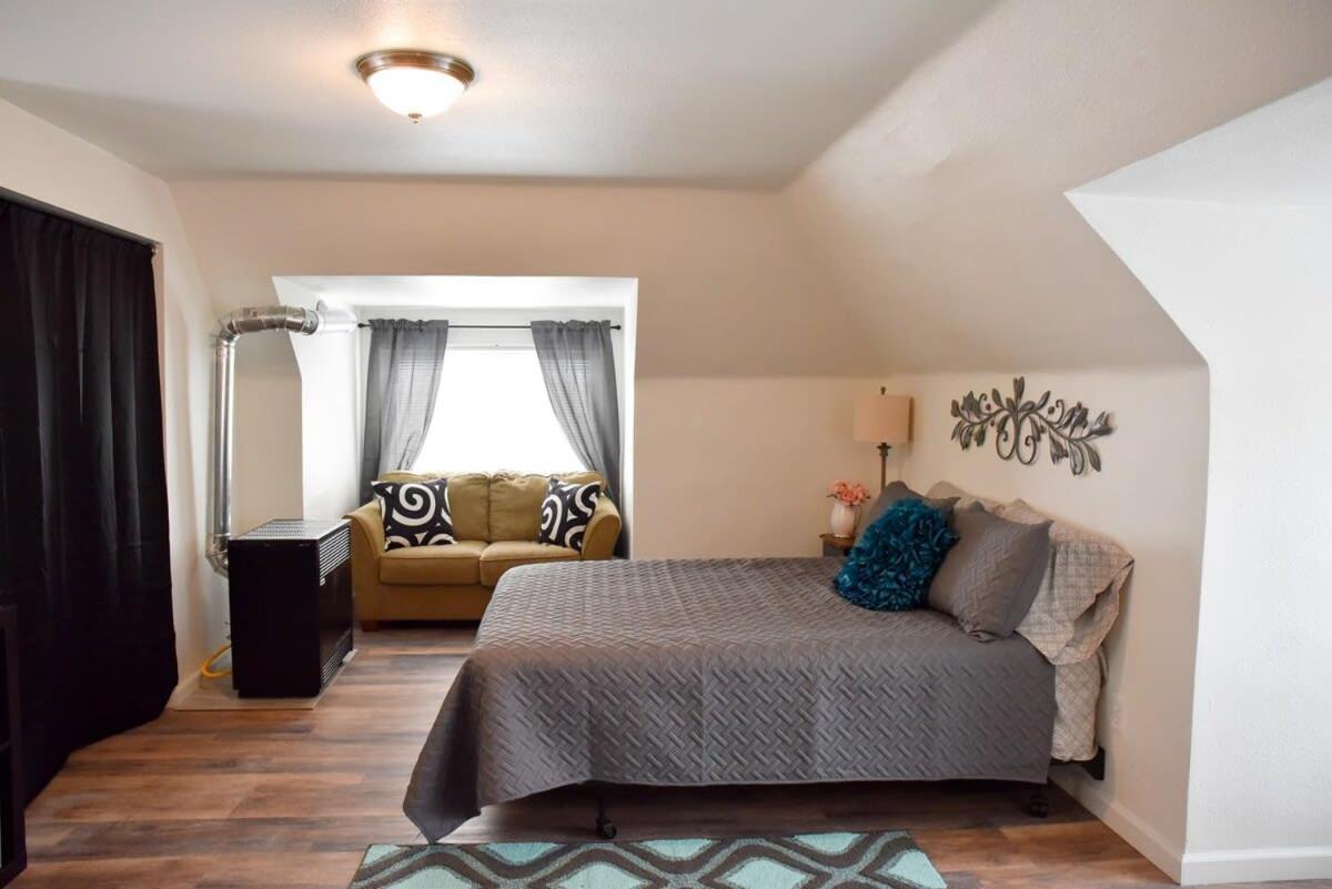 Unwind In A Bright Comfortable Apartment For 3 Pittsburgh Esterno foto